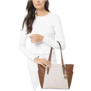 Michael Kors Charlotte Large Shoulder Tote Bag Signature Canvas (Vanilla) NWT
